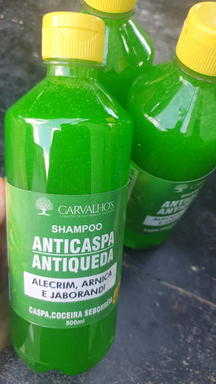Kit de Cosmético Natural: Tônico Capilar, Shampoo Anticaspa, e Condicionador Anticaspa 🌿✨ — Carvalhos Cosméticos